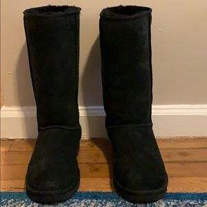 Tall black UGGs. Perfect condition.
